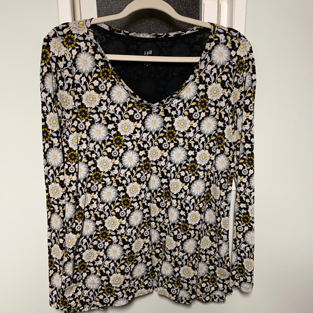 Ladies Pima V-neck long sleeve tee M